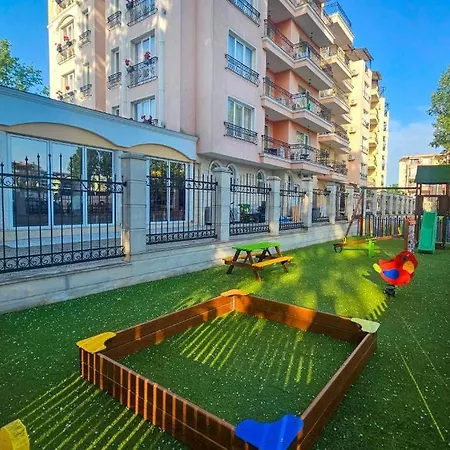 Apartmán One-bedroom In Avenue Complex Sluneční pobřeží